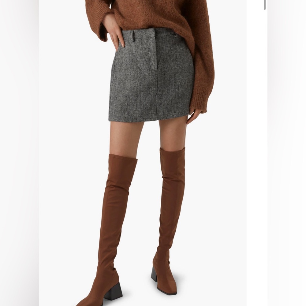 Vero Moda Lizzie Herringbone mini skirt